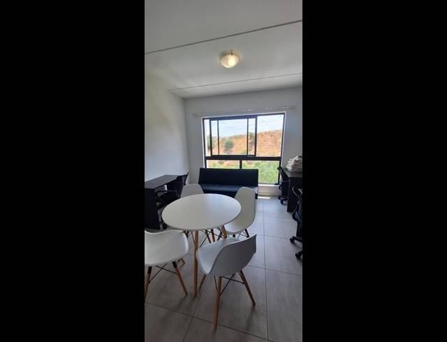 2 BEDROOM PROPERTY TO RENT IN AAN DE WIJNLANDEN